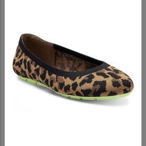 Jessica Simpson leopard ballet flats 8